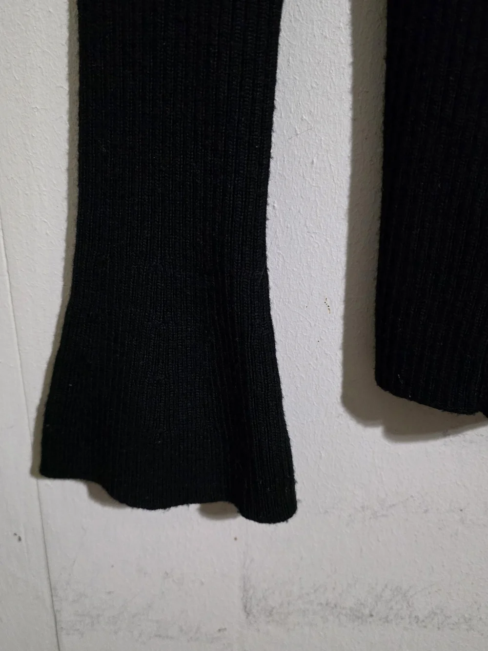 Tory Burch Black Ribbed Mock Neck Sweater Used Size S